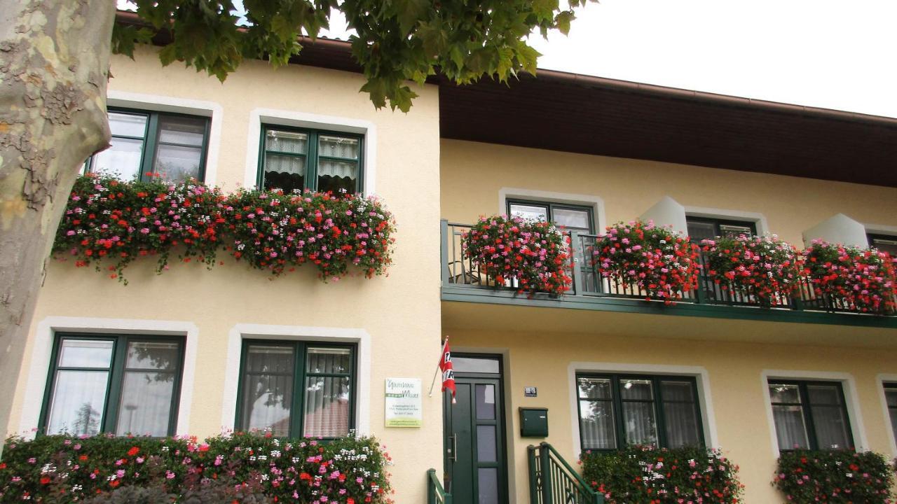 Gastehaus Moser Bed & Breakfast Podersdorf am See Eksteriør bilde